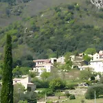 Du Caroux