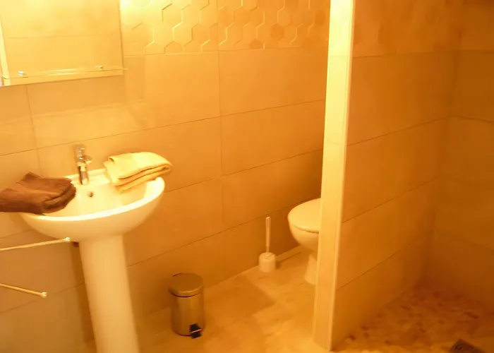 Alojamento de Acomodação e Pequeno-almoço Du Caroux Saint-Martin-de-l'Arcon